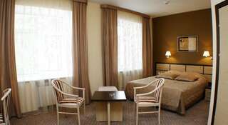 Гостиница Гранд Отель Восток Стерлитамак Стандартный двухместный номер с 1 кроватью-1