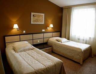 Гостиница Гранд Отель Восток Стерлитамак Стандартный двухместный номер с 2 отдельными кроватями-3